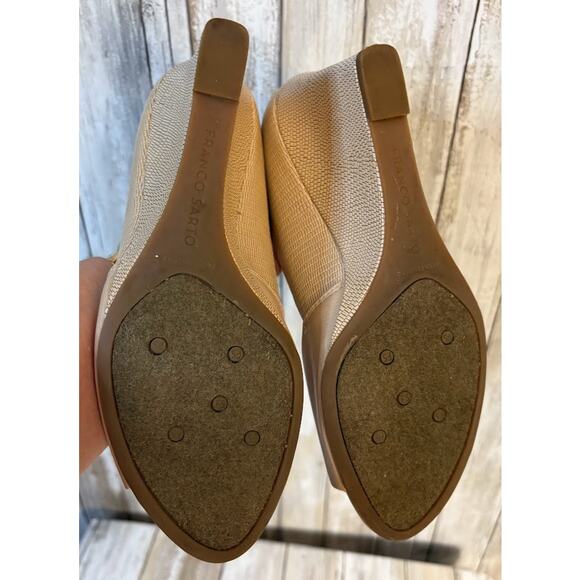 Franco Sarto Beige Nude Leather Peep Toe Wedges - Size 7.5 - Picture 8 of 10
